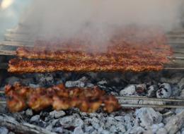 500 bin şiş et! 800 binden fazla kişi geldi... Vali rakamları açıkladı