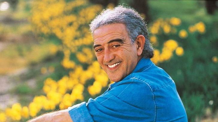 Kemal Sunal'dan Tarık Akan'a... Yıllar önce Fetullah Gülen’in verdiği ödülü reddeden sanatçılar yeniden gündem oldu! "Benim Fetullahçılarla işim olmaz" G1