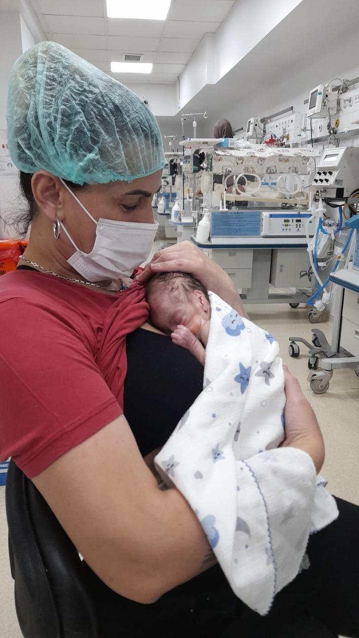 3 bebeklerini kaybeden aile bir kez daha yıkıldı! 'Bebeğimin vücudundaki yanık izinden kemikleri gözüküyordu'  G2