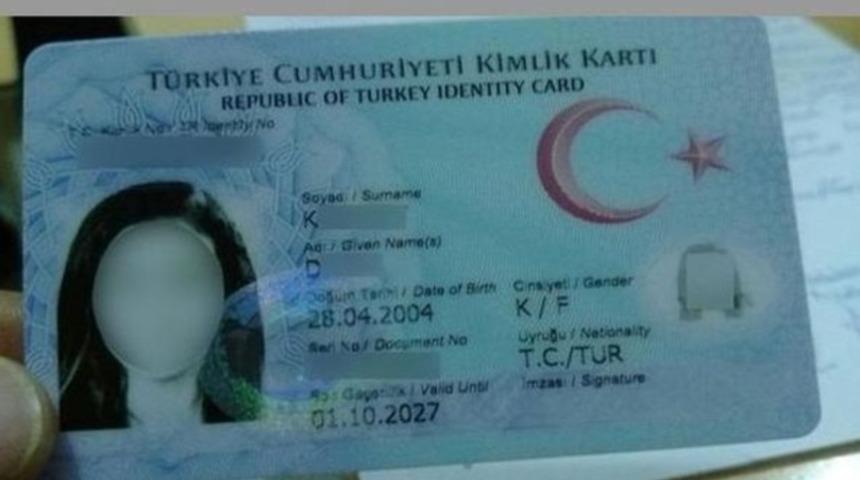 &Ccedil;ocuk gelin d&uuml;ğ&uuml;n gecesi kurtarıldı, telefonlar yağmur gibi geliyor