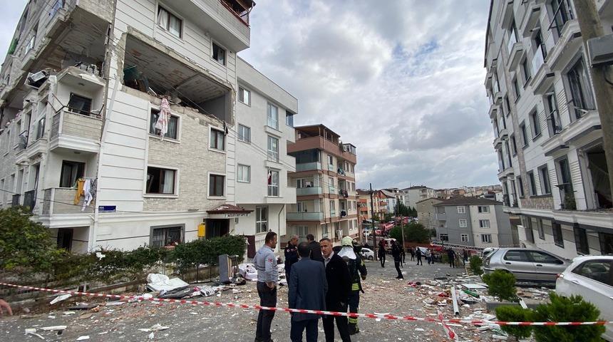 Kocaeli'de korkutan patlama! Apartmanın bir katı yok oldu: Çok sayıda yaralı var