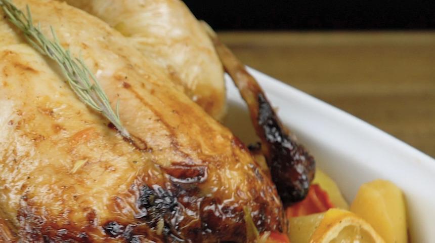 Kek Kalıbında Fırın Tavuk Tarifi