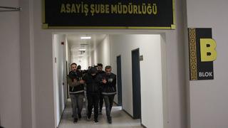 Kocaeli merkezli kargo dolandırıcılığı operasyonunda 8 şüpheli tutuklandı