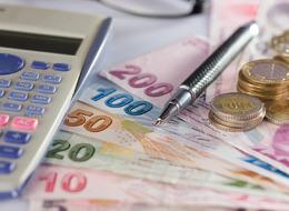 Resmi Gazete'de yayımlandı! Hukuk muhakemelerindeki tanıklık, hakem ve gider avansı tarifeleri...