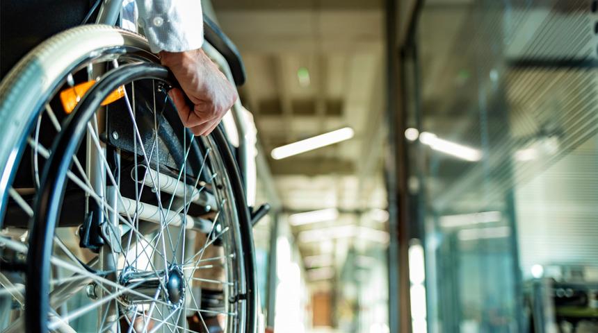 Yurt dışında 70 bin TL olduğunu görünce kendisi yaptı... Engelliler için ayarlanabilir klozeti 20 bin TL'ye mal etti