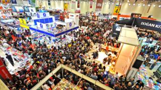 Merakla bekleniyor: TÜYAP kitap fuarı için geri sayım başladı!