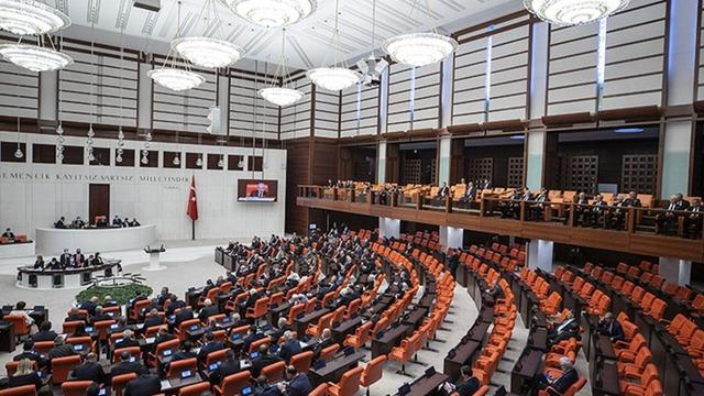 Abdullah Öcalan çıkışı Meclis'i karıştırdı! 3 partiden 32 milletvekilinin istifa edip İYİ Parti'ye geçeceği iddia edildi