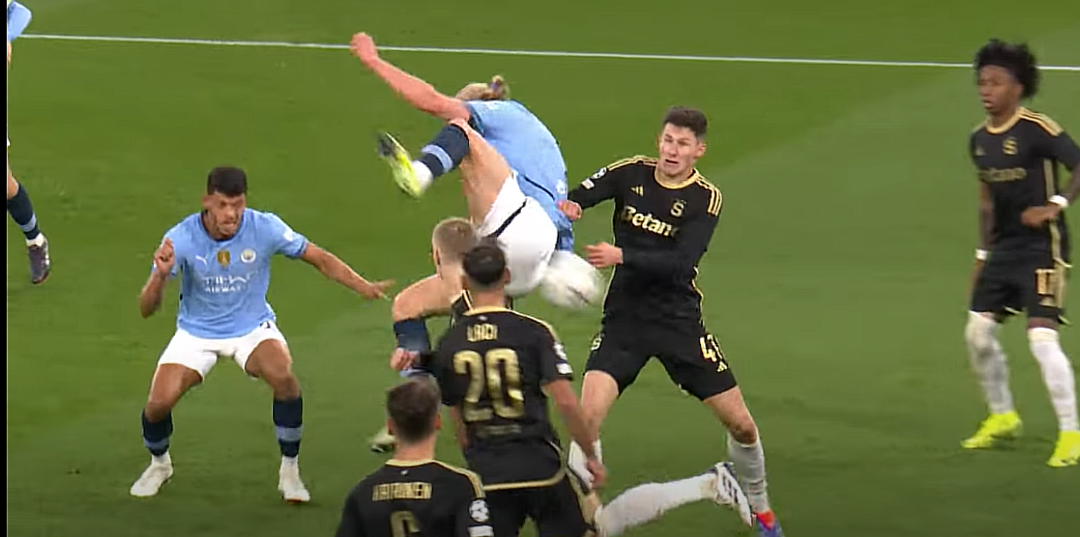 B&ouml;yle bir gol ne g&ouml;r&uuml;ld&uuml;, ne duyuldu! Haaland'dan insan&uuml;st&uuml; vuruş... 'Fizik kurallarına aykırı'