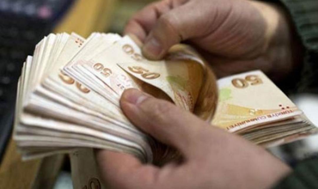 Fıstık &uuml;reticileri 6 bin lira maaşla &ccedil;alıştıracak iş&ccedil;i bulamıyor