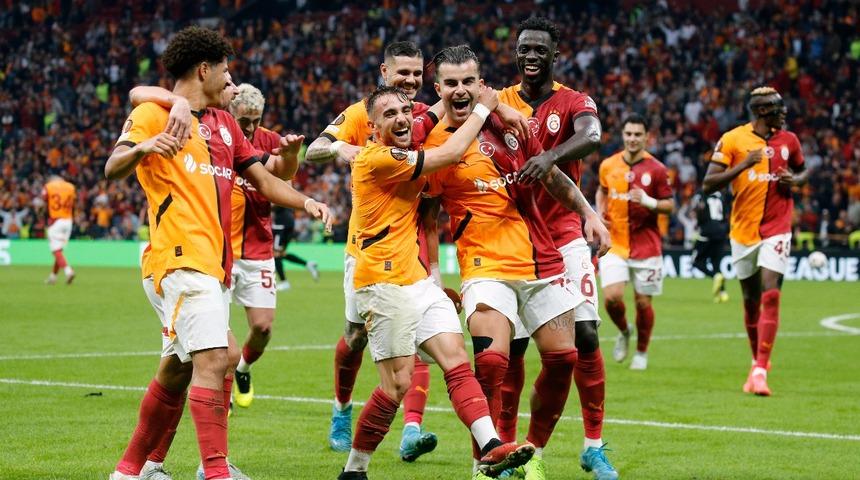 Galatasaray 48 yıl sonra İsveç takımını mağlup etti
