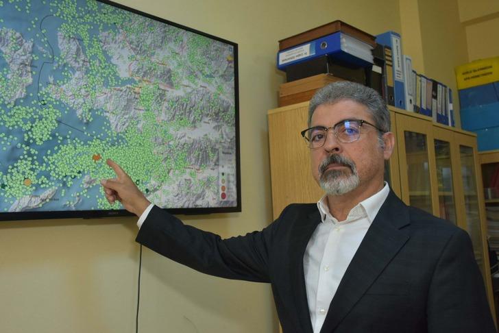 7.2’lik deprem uyarısı! Risk büyük dedi ve anlattı... Artçılar 30 bini aştı, 4 fay hattının deprem üretme kapasitesine sahip olduğu ortaya çıktı G5