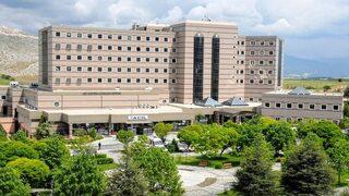 Hastanede 'Pembe Kod' alarmı! Kapılar kapatıldı, anında yakalandı