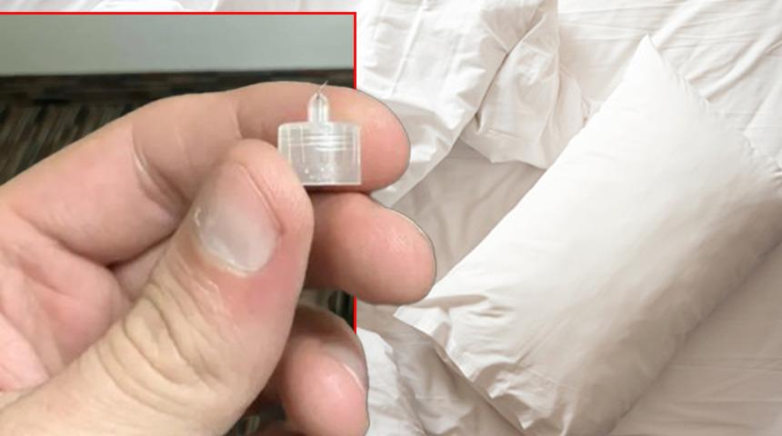 Gezgin otel odasının yatağında iğne bulduktan sonra şaşkına döndü! Sosyal medyadan paylaşınca viral oldu: "Kabus gibi bir şey"