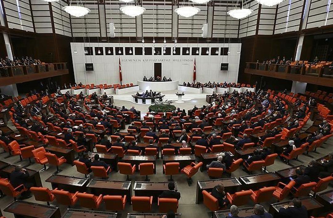 Ankara'daki hain saldırıya TBMM yayımladığı tezkereyle tepki gösterdi! 'Terör saldırıları ülkemizin huzuruna zarar veremeyecek' 19198597-1200xauto