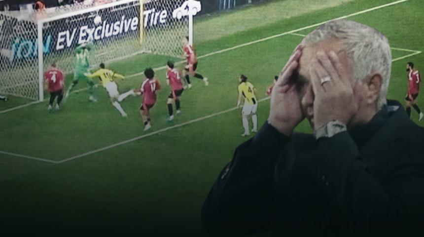 Akılalmaz pozisyon! Manchester United kalecisi Onana'nın devleşeceği tuttu... Jose Mourinho gözlerine inanamadı!