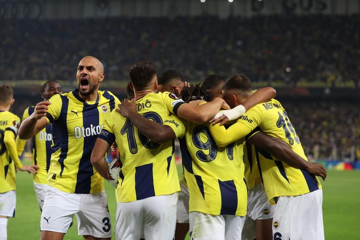 Dünyaca ünlü site, Süper Lig’in zirvesini ve küme düşenleri açıkladı! Çarpıcı tahminler... G5