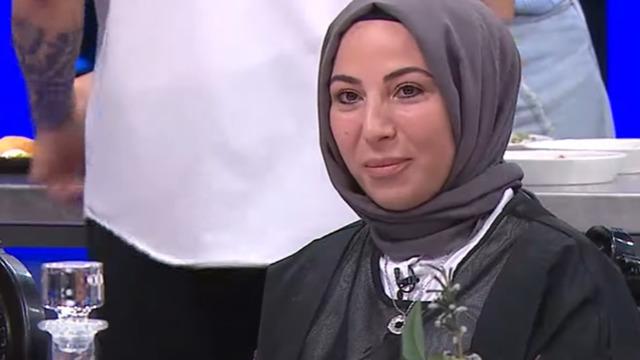 Eski MasterChef yarışmacısı Eda'nın tavırları tepki çekti! Yarışmacılara fırça attığını söyleyince... 'Kendini beğenmiş, rezil oldun!'