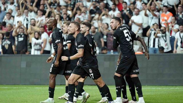 Beşiktaş namağlup serisini Galatasaray karşısında sürdürmek istiyor