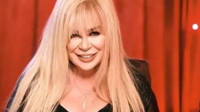 Darülaceze'de tedavi görmüştü! Zerrin Özer’den üzen haber! 'Beyin damarlarında...'