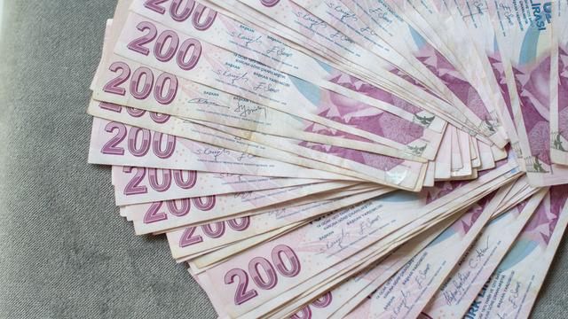 Vatandaşın yüreğine su serpti! 2025 asgari ücret ne kadar olacak? Canlı yayında vatandaşı sevindiren sözler