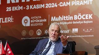 İlber Ortaylı, ABD'ye yerleşen rektörü eleştirdi! Bizde de böyle hödükler vardır, ulan daha yeni gittin