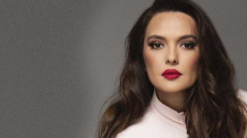 Demet Akalın zehirlendiğini açıkladı! Konserini iptal eden şarkıcının paylaştığı fotoğraf korkuttu! 