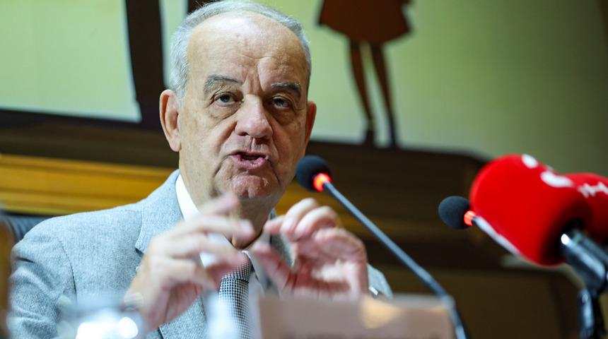 İlker Başbuğ ile vatandaş arasında 'FETÖ' diyaloğu! 'Ülkeyi teslim ettiniz' sözlerine yanıtı gündem oldu