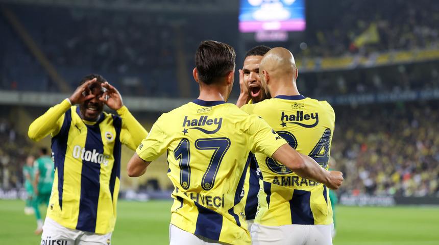 Fenerbahçe'nin golcüsü Youssef En-Nesyri zoru başardı! Tüm gollerini kafayla attı