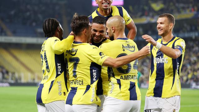SON DAKİKA: Fenerbahçe Kadıköy'de sürprize izin vermedi! Sarı-Lacivertliler Bodrum FK'yı 2-0 mağlup etti