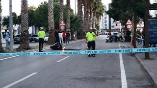 Adana'da feci kaza! Ağaca çarpan motosikletteki 2 kişi hayatını kaybetti