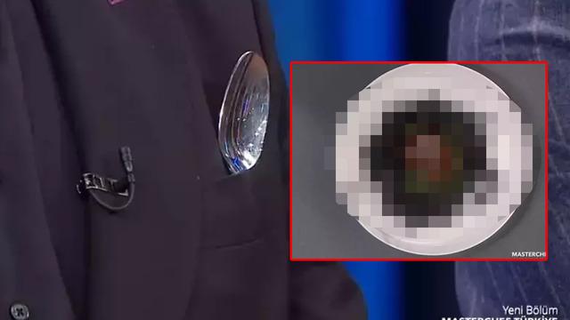 Mehmet Şef 2 yıl aradan sonra kaşık attı! Herkes Beyza'yı beklerken Ezgi'ye kaşık atıldı