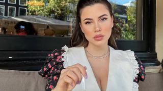 Esin Çepni göğüs dekoltesiyle dikkat çekti! Sarkık yorumu sonrası çileden çıktı: Utanıyorum senin gibi...