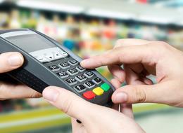 'POS cihazı bozuk' diyerek kandırıyorlar... 7 bin liralık alışverişe kredi kartı engeli gelince esnaf yeni bir yöntem geliştirdi!