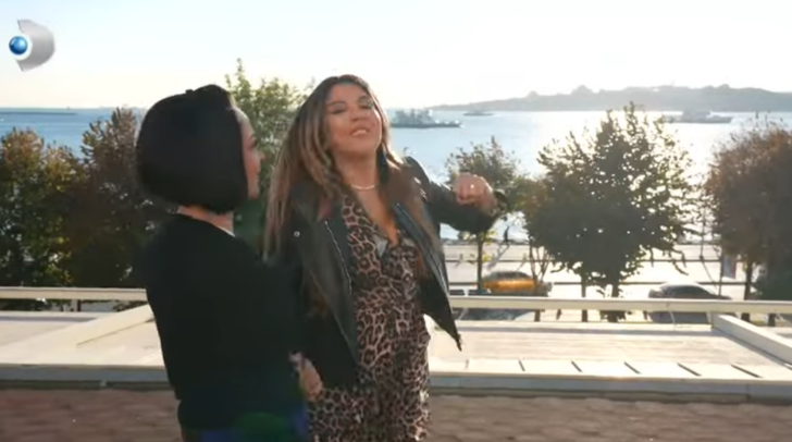 Gelinim Mutfakta'nın sunucusu Aslı Hünel lüks evini gezdirdi! Evrim Akın o odayı görünce şaştı kaldı G3