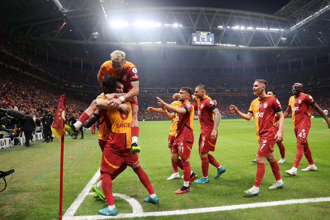 394197_GALATASARAY---BESIKTAS-FOTO-HUSEYIN-YA