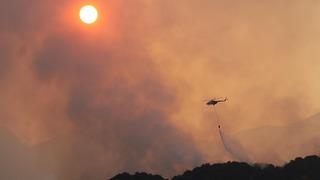 Denizli'de orman yangını 5’inci gününde! Orman Genel Müdürü Karacabey: Arazi çok sarp, kayalık, bu arazözlerimizin müdahalesini kısıtlı hale getirdi