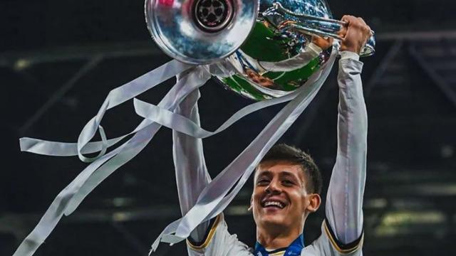 Dünyanın en iyileri belli oldu! Arda Güler'den tarihi başarı...