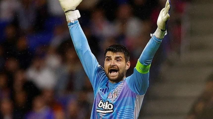 Beşiktaş kalecisi Ersin Destanoğlu, Galatasaray derbisi sonrası çılgına döndü! "Futbolun önüne geçildi"