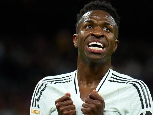 Real Madrid, en iyi futbolcu ödülü Vinicius'a verilmediği için Altın Top ödülünü boykot etti