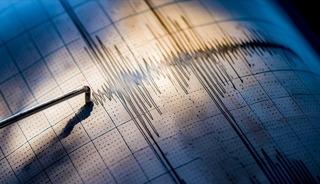 Ege Denizi'nde 6 büyüklüğünde deprem!