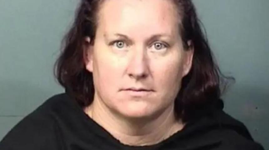 Lisede skandal! Kafeterya görevlisi öğrenciye göğüslerinin fotoğraflarını gönderdi: Tacizi böyle ifşa etti