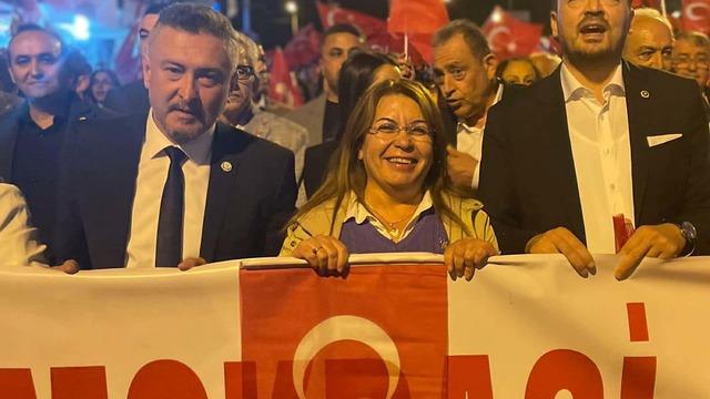 Fener alayında düşen TBMM Başkanvekili Karaca hastanelik oldu