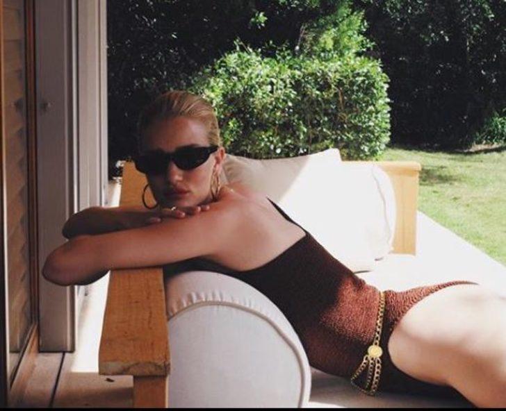 "Tatil modu" dedi, seksi pozlarını paylaştı G5