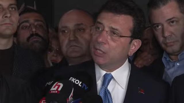 Ekrem İmamoğlu'ndan Ahmet Özer tepkisi! Hangi filmin fragmanını izlettiğinizi biliyoruz