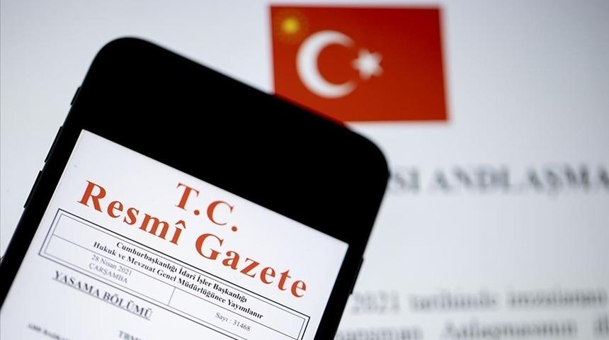 Cumhurbaşkanı Erdoğan imzaladı: Resmi Gazete'de yayımlandı! Halk Bankası'ndan esnafa kredi imkanı