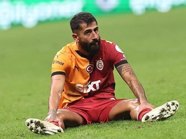 Galatasaray'da sürpriz ayrılık! Kerem Demirbay'a Okan Buruk'un kararı bildirildi