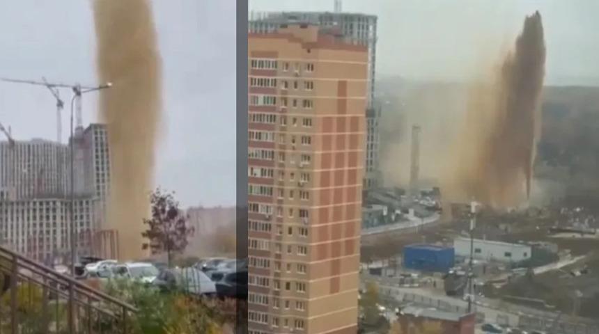 Mide bulandıran görüntüler! Lağım suları bir anda gökyüzüne fışkırdı... Gökdelenin boyuna ulaştı: "Kokuyu tahmin bile edemiyorum" 