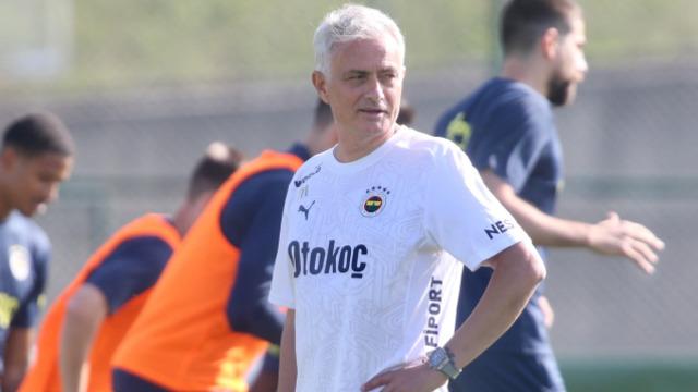 İsmail Yüksek ile çarpışmıştı... Jose Mourinho talihsiz anı paylaştı! 