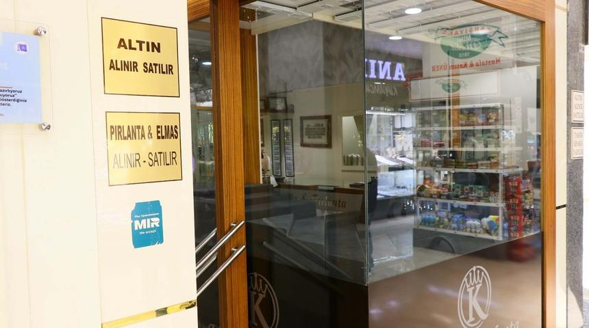 10 yıllık kuyumcu tamir için aldığı altınlarla kayıplara karıştı