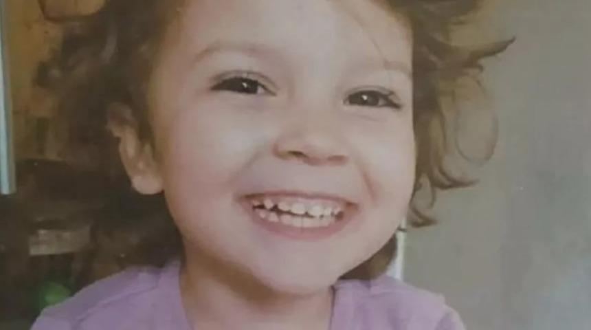 Diş hekimine götürülen 4 yaşındaki kız hayatını kaybetti! Bilerek son kullanma tarihi geçmiş uyuşturucu iğne yaptı... Bir de "Hastaneye götürmeyin" dedi